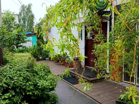 комерційна за адресою смт. Іванків, Розважівська, 888