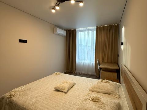 квартира по адресу Степана Бандеры ул., (Будинок 4)