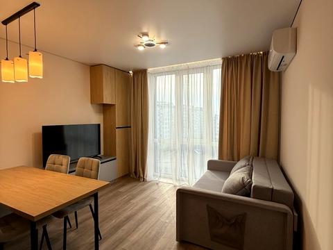 квартира по адресу Степана Бандеры ул., (Будинок 4)