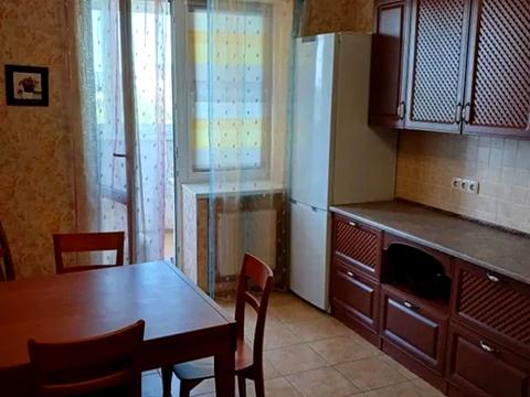 квартира за адресою Братів Горобців вул. (Дмитра Кедріна), 53-А