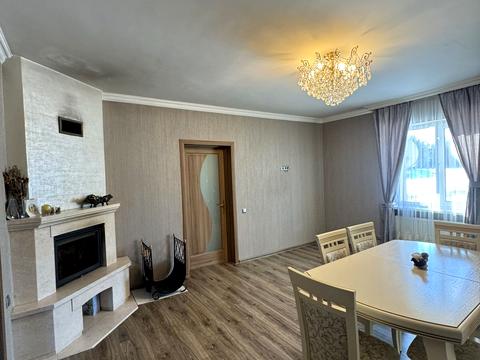 будинок за адресою Центральна