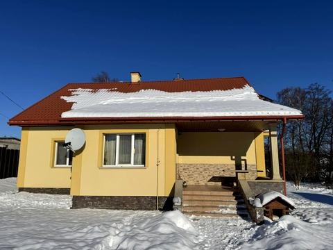 дом по адресу Центральна