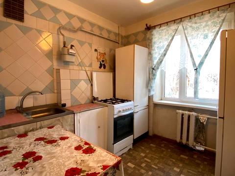 квартира за адресою Космонавтів вул., 5