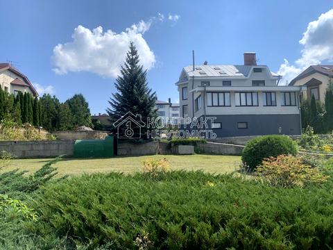 дом по адресу вул.Лозовеньківська, 22