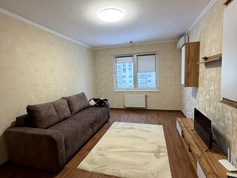 квартира за адресою Софії Русової вул., 7-А