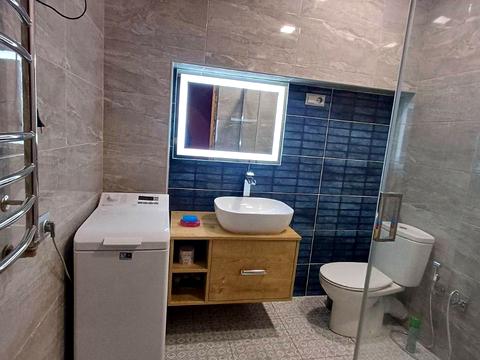 квартира за адресою В'ячеслава Чорновола вул., 45а