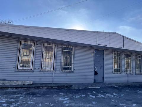 комерційна за адресою Поштова вул. (Горького), 3