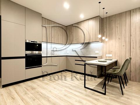 квартира за адресою Родини Крістерів вул., 16