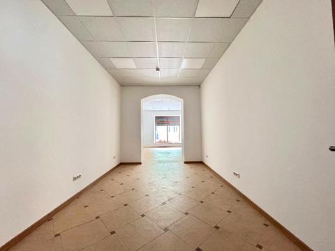 комерційна за адресою Героїв УПА вул., 3