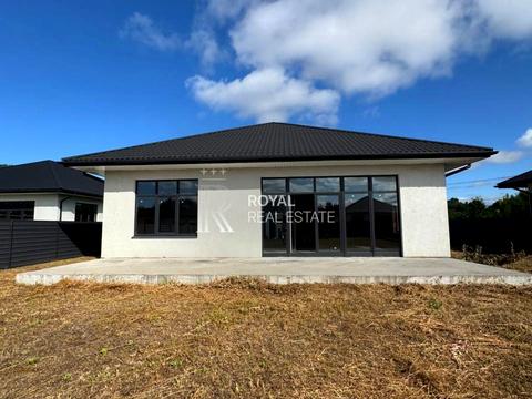 дом по адресу Київська