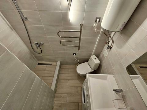 квартира за адресою Олега Мудрака вул. (Генерала Наумова), 1-Б