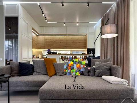 будинок за адресою Урядова, 1