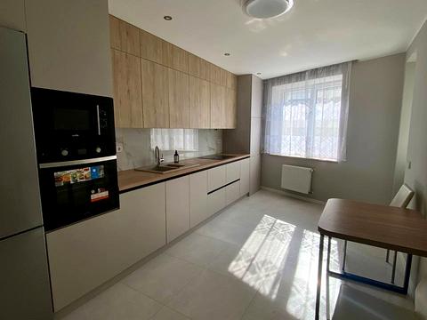 квартира за адресою Андрія Сахарова вул., 14б