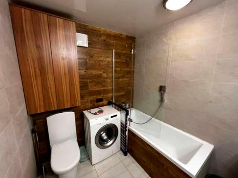 квартира за адресою Євгена Коновальця вул. (Щорса), 29-А