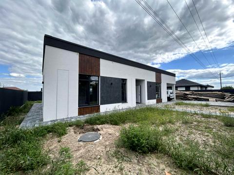 будинок за адресою Богатирська вул.