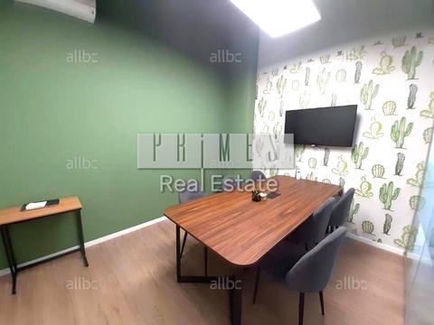 комерційна за адресою Якова Гніздовського вул., 1а