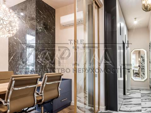 коммерческая по адресу Ивана Мазепы ул. (Январского Восстания), 3