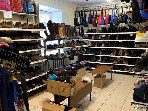 комерційна за адресою Авіаційна вул., 27