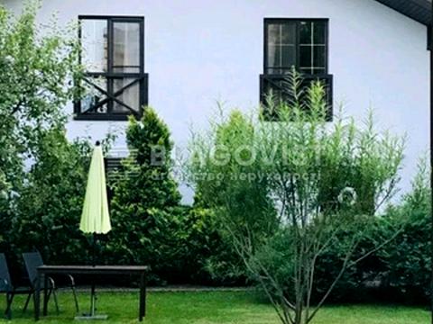 будинок за адресою Дружби вул., 1