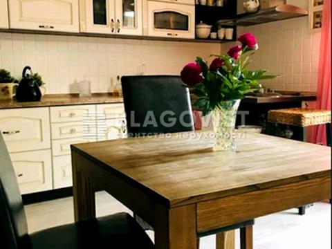 будинок за адресою Дружби вул., 1