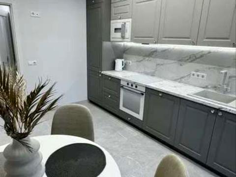 квартира за адресою Героїв Харкова просп. (Московський), 268