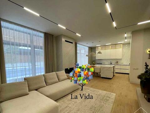 будинок за адресою Урядова, 1