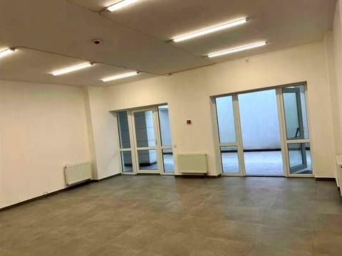 комерційна за адресою Михайла Максимовича вул. (Онуфрія Трутенка), 28-Е