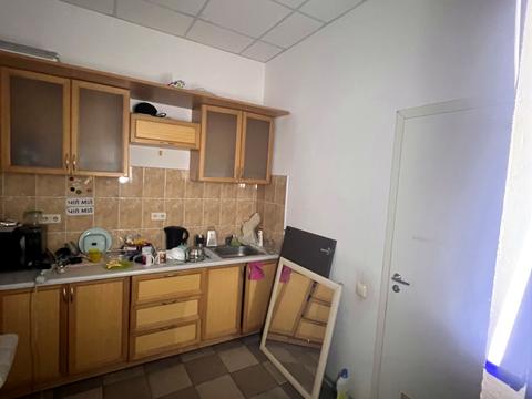 комерційна за адресою Олександра Мишуги вул., 3