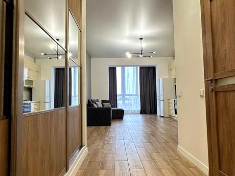 квартира за адресою Різдвяна вул., 2а