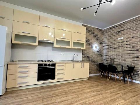 квартира за адресою Різдвяна вул., 2а