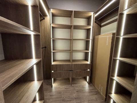 квартира за адресою Краснова вул., 1-А