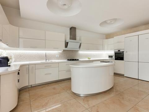 квартира по адресу Успенская ул. (Чичерина), 2