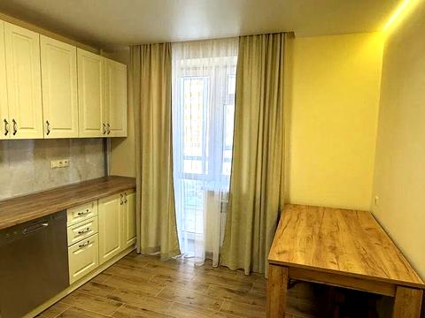 квартира за адресою Львів, Кирила Студинського вул., 10