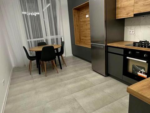 квартира по адресу Сичинского ул., (Будинок 2)