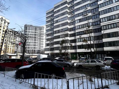 коммерческая по адресу проспект Чорновола, 67ж