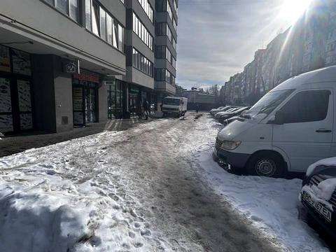 коммерческая по адресу проспект Чорновола, 67ж