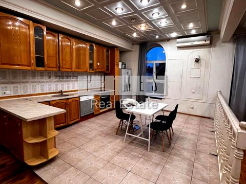 квартира за адресою Антоновича вул. (Горького), 14