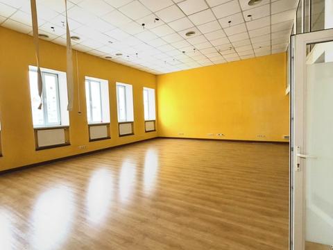 коммерческая по адресу Ларисы Руденко ул., 6