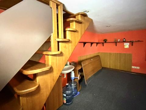 коммерческая по адресу Ларисы Руденко ул., 6