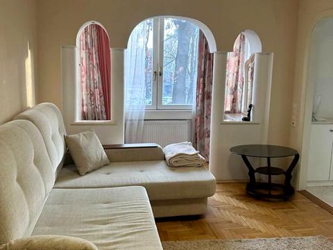 квартира за адресою Дегтярівська вул., 10