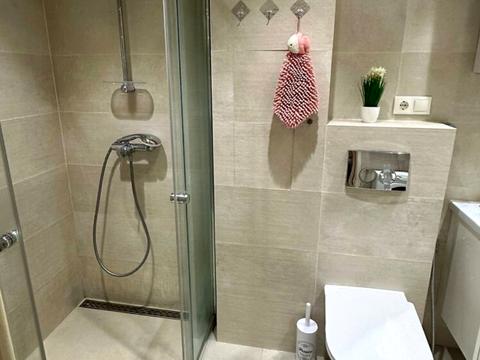 квартира за адресою Дегтярівська вул., 10