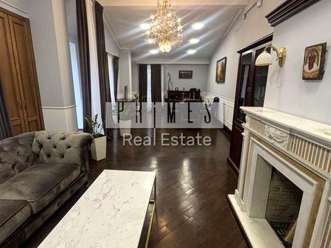 комерційна за адресою Жилянська вул., 72а