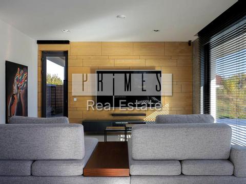 дом по адресу Валовый пер.