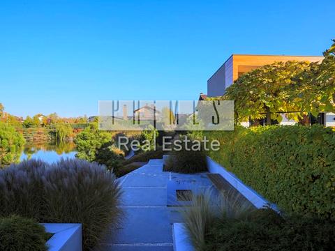 дом по адресу Валовый пер.