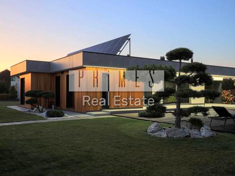 дом по адресу Валовый пер.