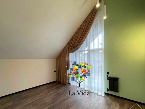 будинок за адресою Урядова, 1