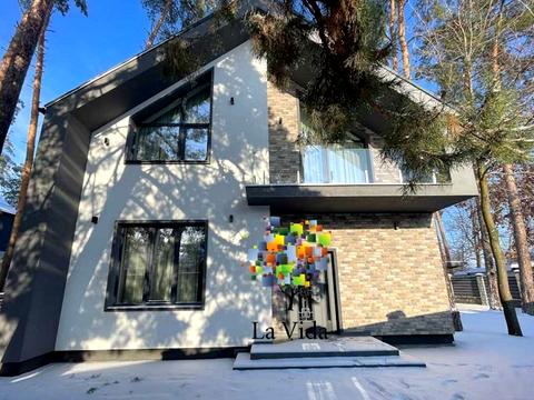 будинок за адресою Урядова, 1