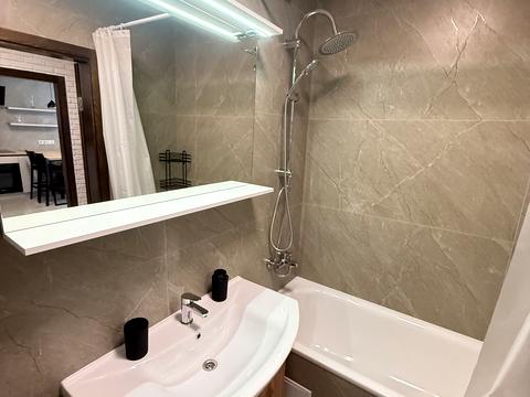 квартира за адресою Київ, Генерала Грекова вул., 4