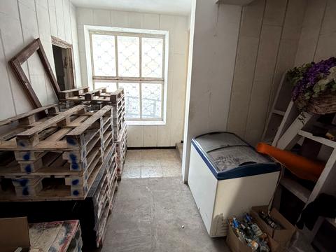 комерційна за адресою Галицька, 17