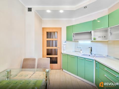 квартира за адресою Миколи Бажана просп., 7-Б